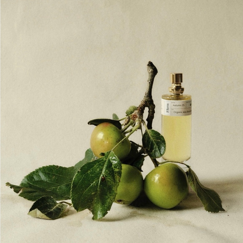 Ffern Autumn 25 Organic Eau de Parfum (1 fl oz) With diffuser. Used twice. - Picture 5 of 10
